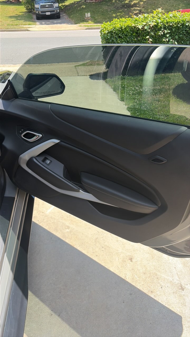 Camaro SS door panel detail